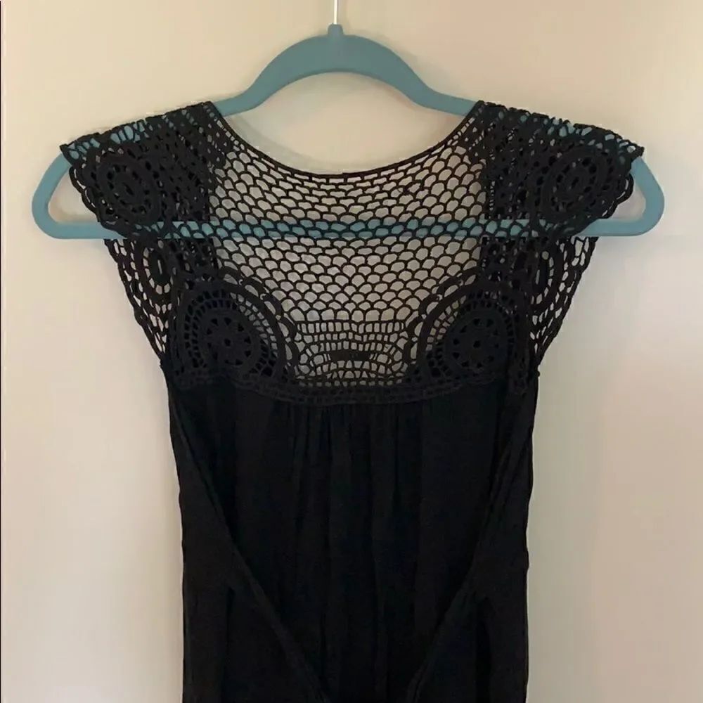 Forever 21 Open Back Crocheted Top - Picture 5 of 5